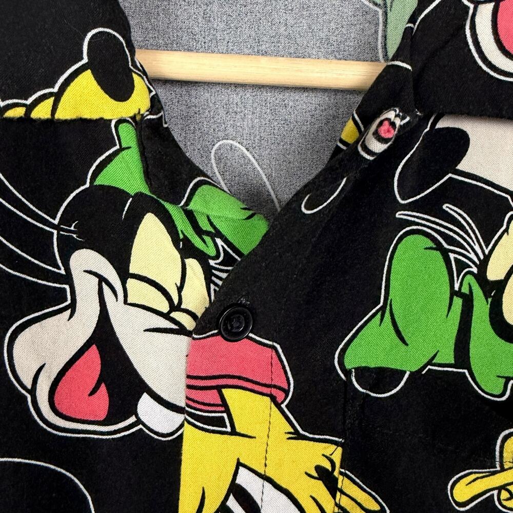 Disney Mickey Mouse Friends Black Short Sleeve Men's S Camp Collar Resort Shirt - Picture 5 of 7